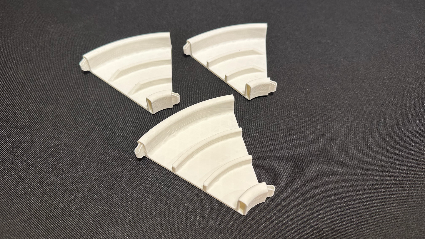 Curve track with chicanes booster set